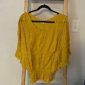 Solitaire Mustard Lace Blouse